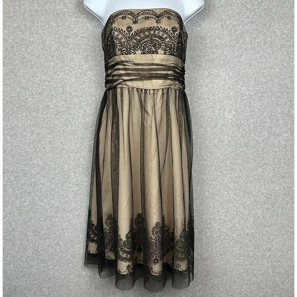 David's Bridal Dresses & Skirts - Davids Bridal Strapless Dress Size 8 A-Line Cocktail Beaded Black Tulle Empire